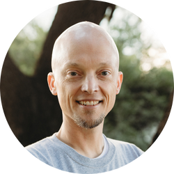 Headshot David Sharp_250x250px